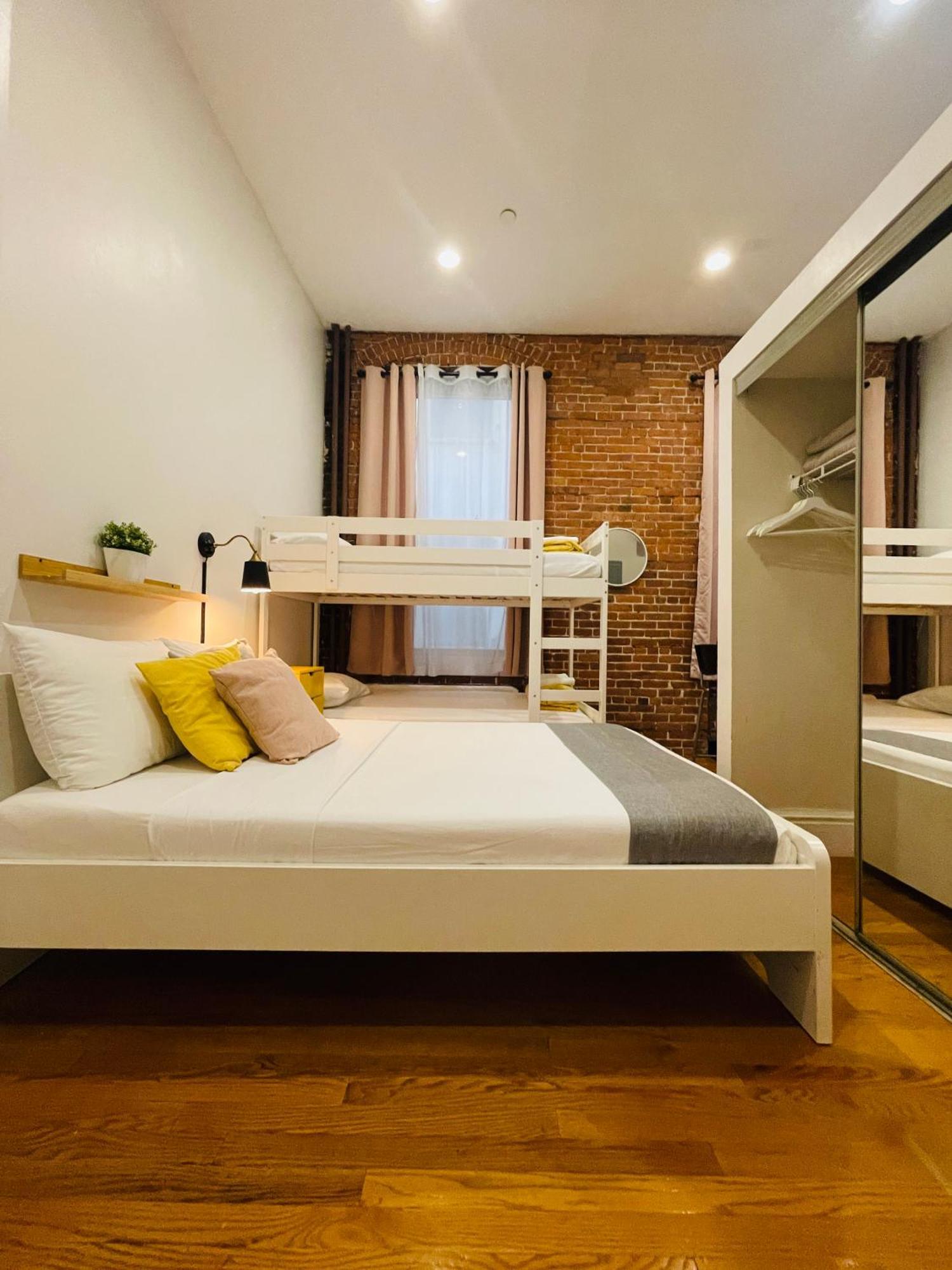 Hotel And The City, Empire State Building New York City Room photo